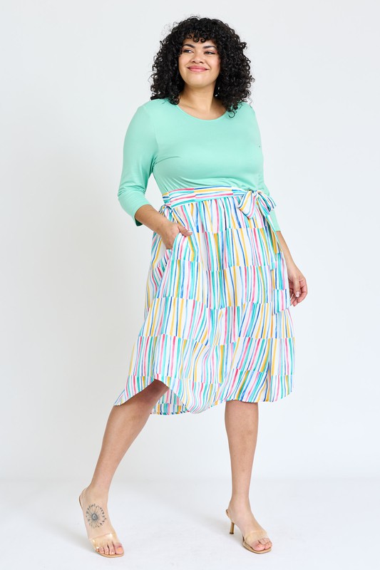 Plus Quarter Sleeve Stripe Sash Midi Dress