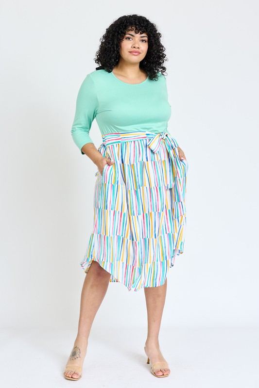 Plus Quarter Sleeve Stripe Sash Midi Dress