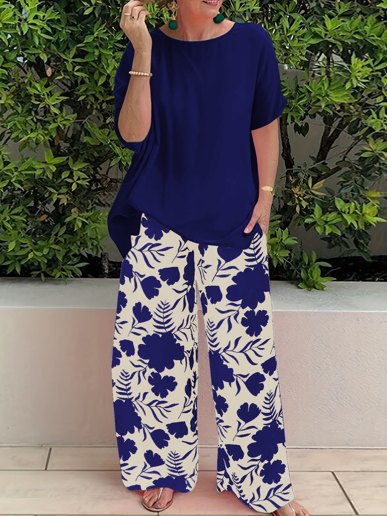 Plus Size Women's Two-piece Printed Short Sleeve Suit