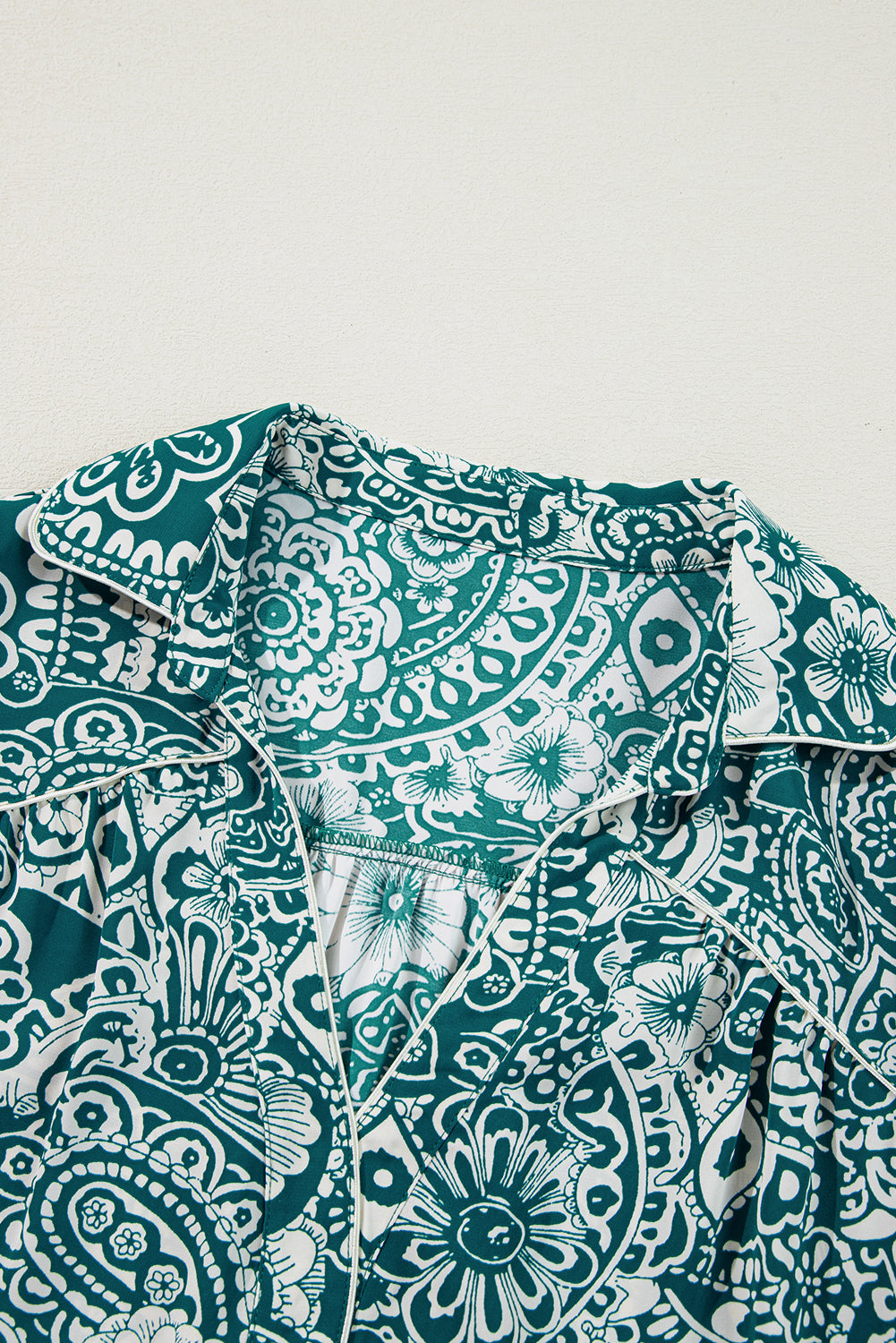 Green Boho Floral Puff Sleeve Split Neck Plus Size Dress